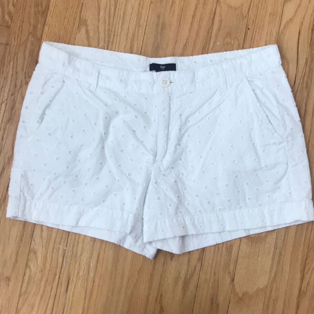 Eyelet Gap Shorts